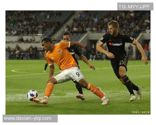 休斯顿迪纳摩迎战肯萨斯竞技双方争夺美职联关键积分